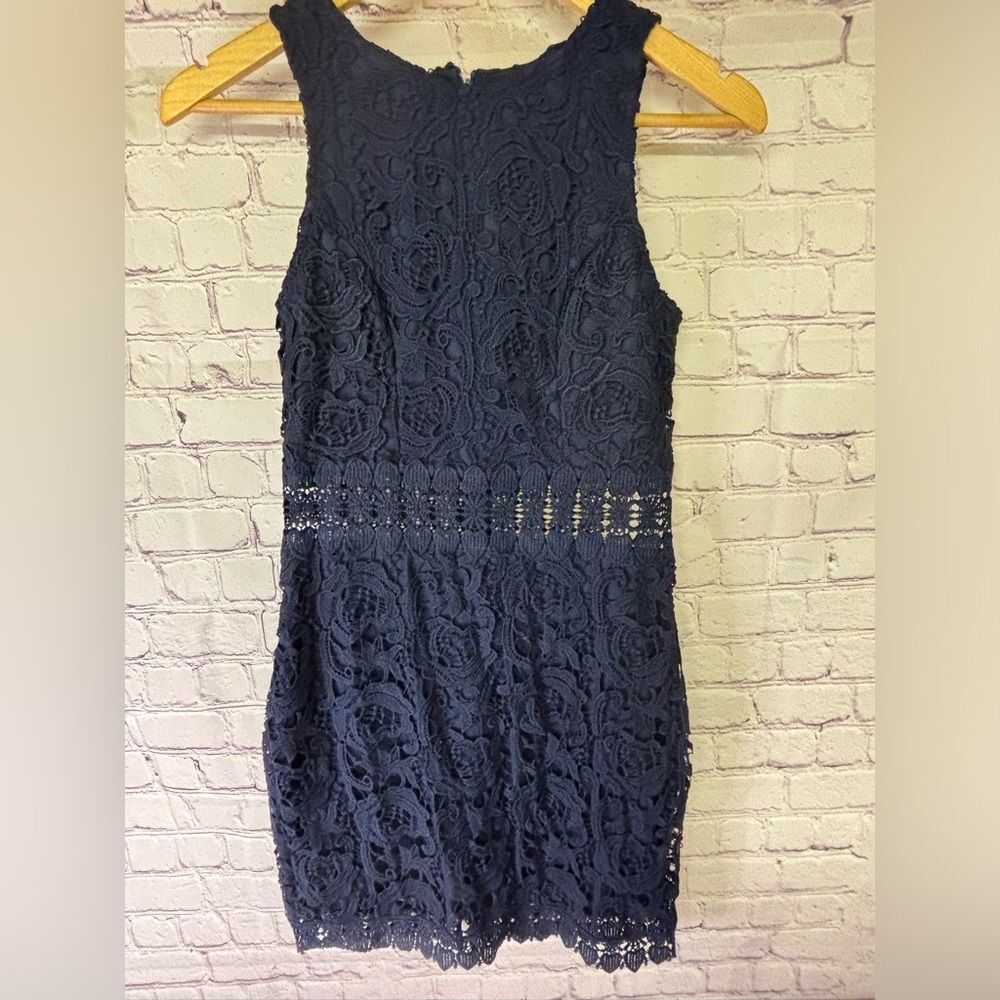 THE IMPECCABLE PIG Women's Navy Embroidered Sleeveless Mini Sheath Dress size M